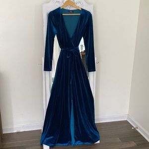 Lulus long sleeve velvet maxi